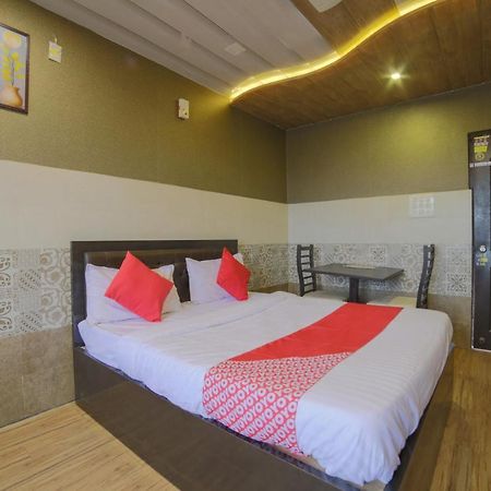 Oyo Flagship Hotel Chandani Rāipur Zewnętrze zdjęcie