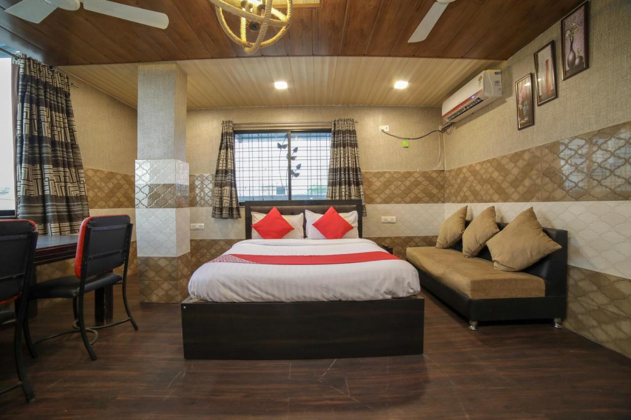 Oyo Flagship Hotel Chandani Rāipur Zewnętrze zdjęcie