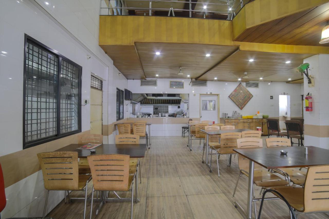 Oyo Flagship Hotel Chandani Rāipur Zewnętrze zdjęcie