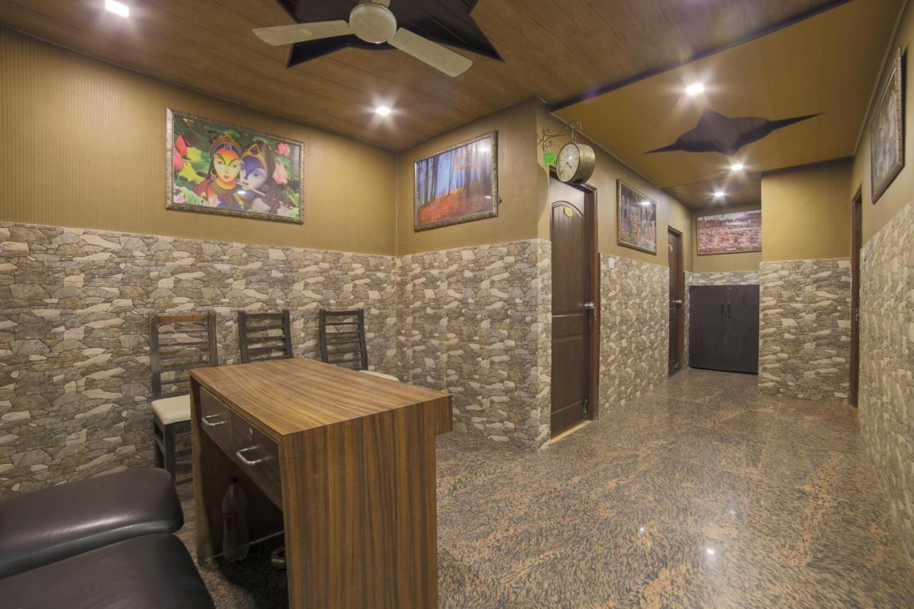 Oyo Flagship Hotel Chandani Rāipur Zewnętrze zdjęcie