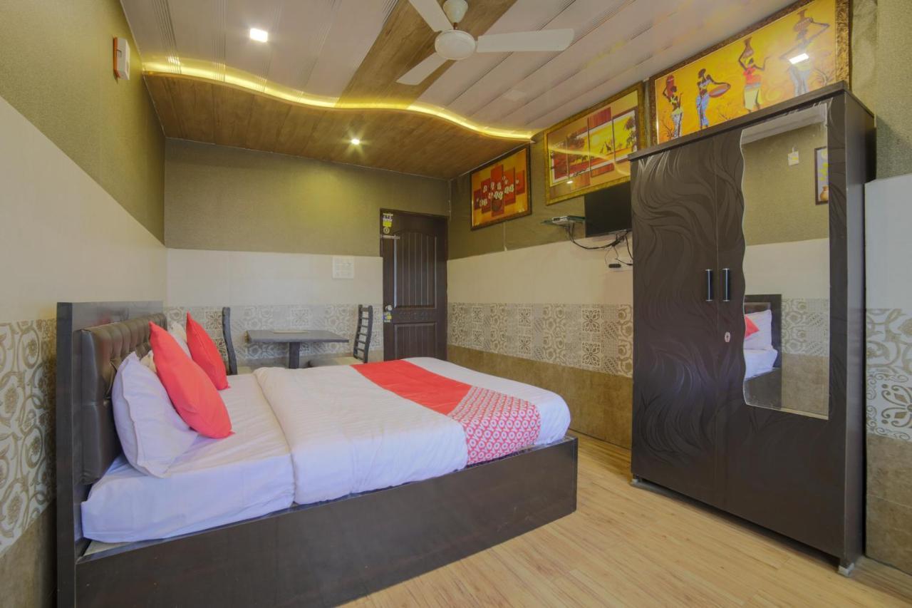 Oyo Flagship Hotel Chandani Rāipur Zewnętrze zdjęcie